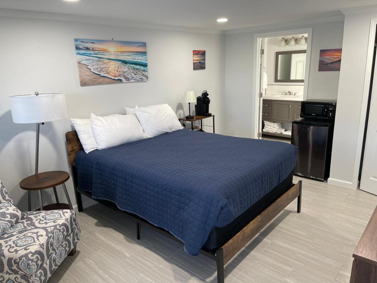 The Surf Motel